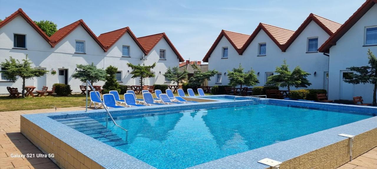 Aqua Fun Domki Z Basenem Ujście-Darłowskie المظهر الخارجي الصورة