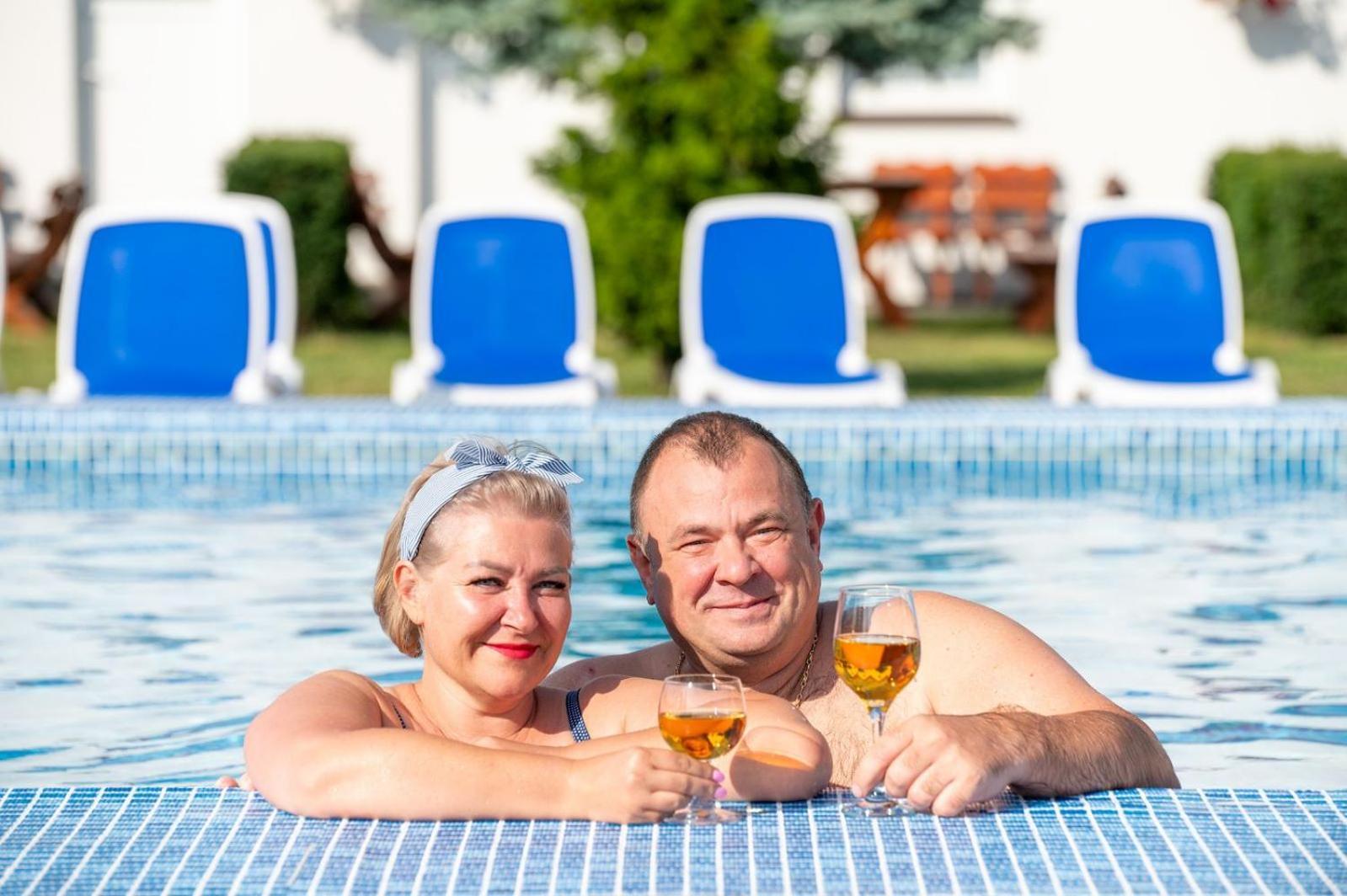 Aqua Fun Domki Z Basenem Ujście-Darłowskie المظهر الخارجي الصورة